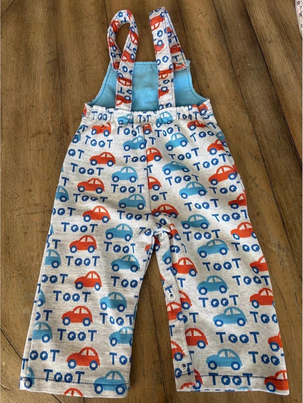 Vintage 70s baby 24mo romper jumper Carters car theme toot overalls